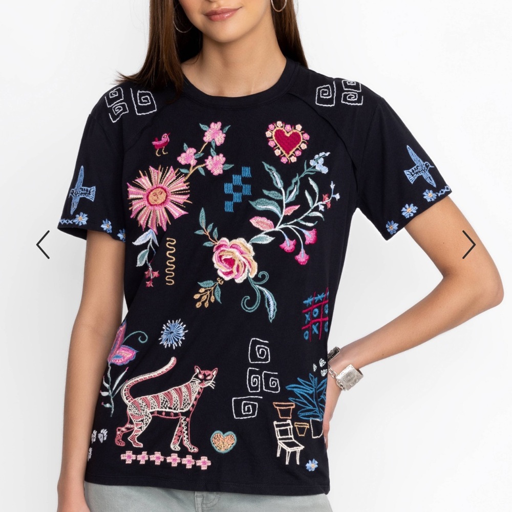 NWT Johnny Was Carmene Raw Detail Raglan $150 Tee - Picture 4 of 16